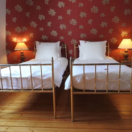 Chateau D'avesnes - Le Castelet 4*