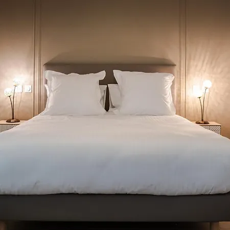 Chateau D'avesnes - Le Castelet