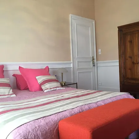 Chateau D'avesnes - Le Castelet 3*