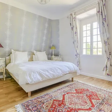 Chateau D'avesnes - Le Castelet Πανσιόν Avesnes-en-Bray